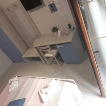 Affittacamere Borgata Marina Roseto Capo Spulico Bagian luar foto