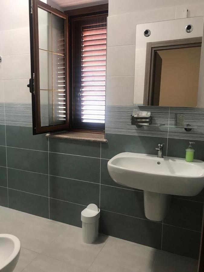 Affittacamere Borgata Marina Roseto Capo Spulico Bagian luar foto