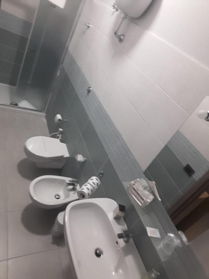 Affittacamere Borgata Marina Roseto Capo Spulico Bagian luar foto